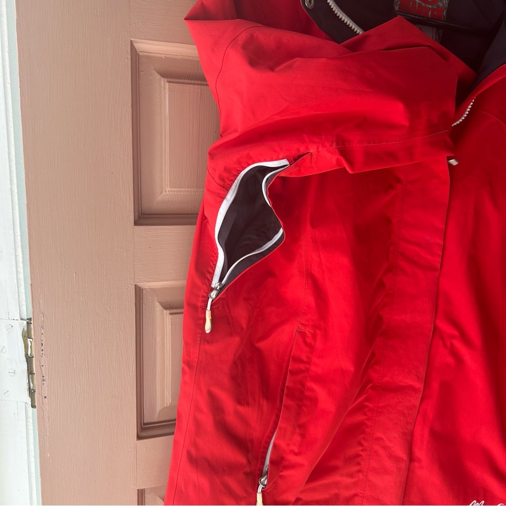 Marker Gortex Coat - image 6